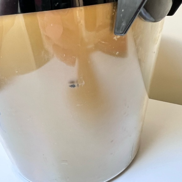 Mack Trucks Vintage Plastic Ice Bucket with Bulldog Design - Picture 4 of 10